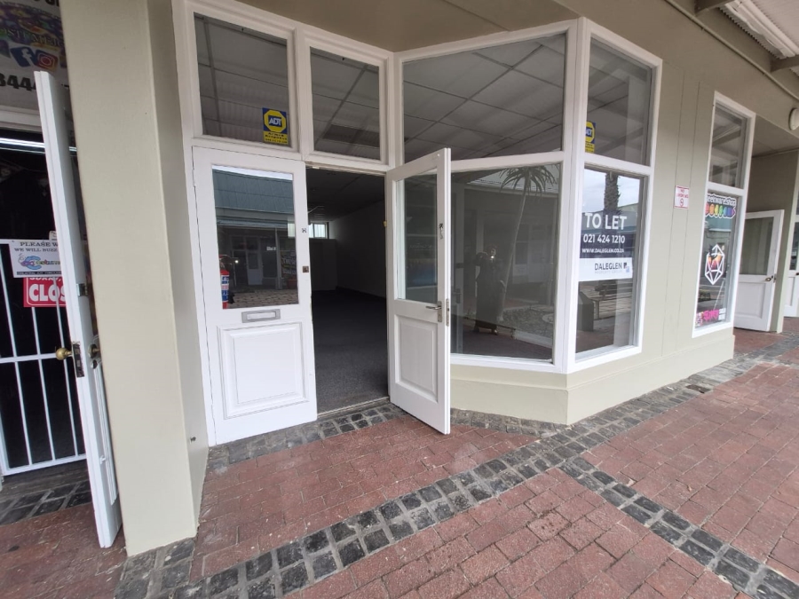 To Let Commercial Property for Rent in Plumstead Western Cape